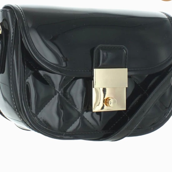 Mudd Handbags - MUDD PLASTIC QUILTED CONVERTIBLE SMALL CROSSBODY HANDBAG NWT